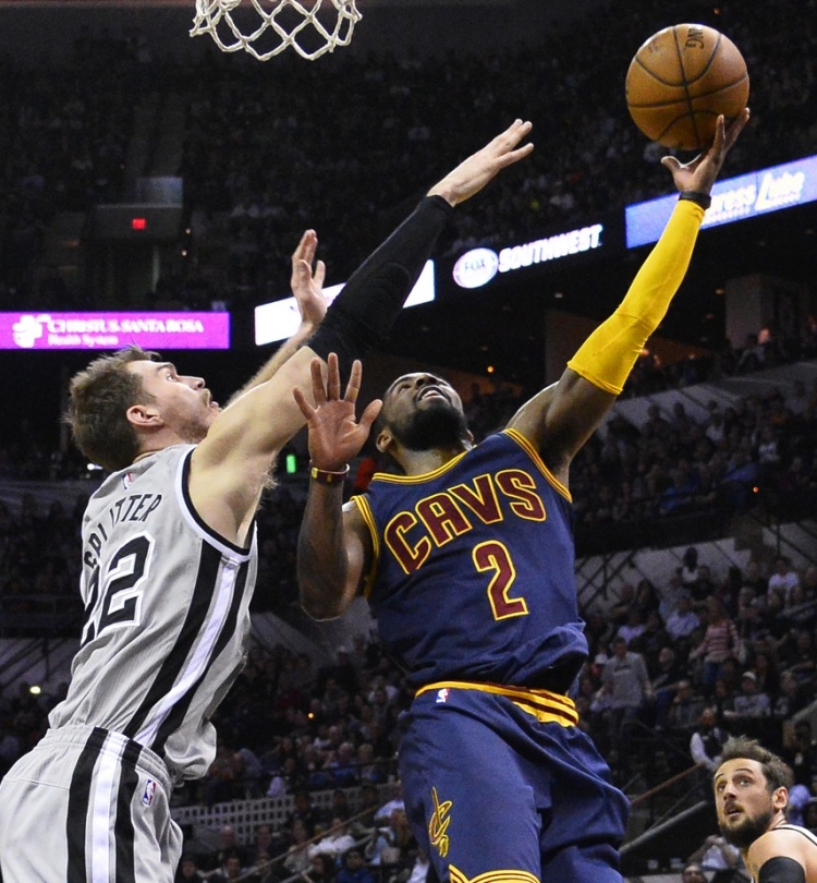 半岛体育平台-欧文谈骑士生涯早期：希望能选择想去的球队 输球让我有了坏习惯