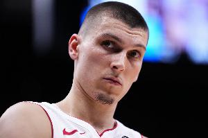 半岛体育平台-蒂格：热火是联盟有力竞争者 希罗憋着一股劲新赛季会实现飞跃