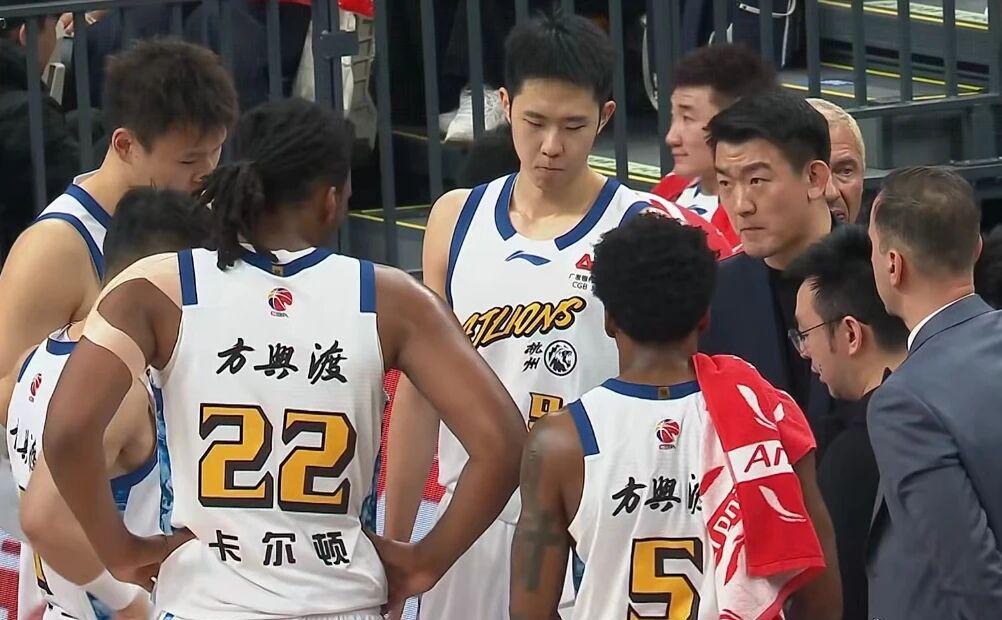 半岛体育app下载-CCTV5+直播！山西男篮大战广厦，孙铭徽复出，胜负悬念很大！